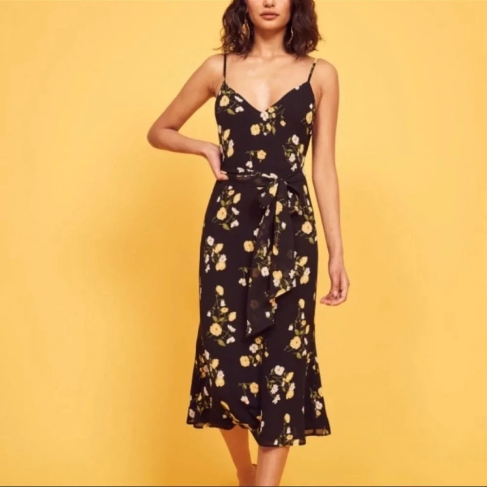 (SOLD) Reformation Dietrich Midi Dress - Picture 2 of 12